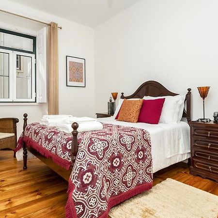 Exotic M2 R2 - Comfortable Classy Double Room With Shared Bath Lisboa المظهر الخارجي الصورة
