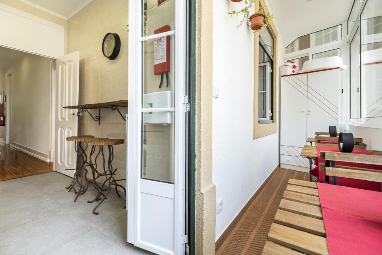 Exotic M2 R2 - Comfortable Classy Double Room With Shared Bath Lisboa المظهر الخارجي الصورة